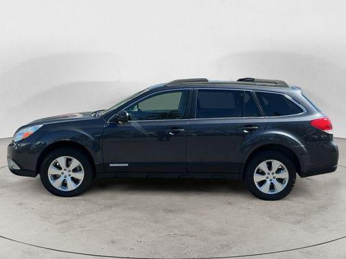 Graphite Gray Metallic 2011 Subaru Outback 3.6 R Limited