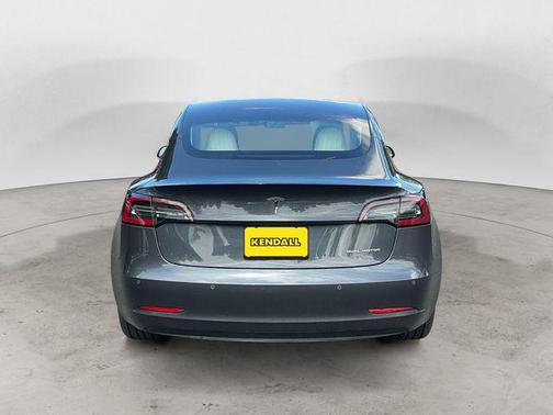 Midnight Silver Metallic 2018 Tesla Model 3 Long Range