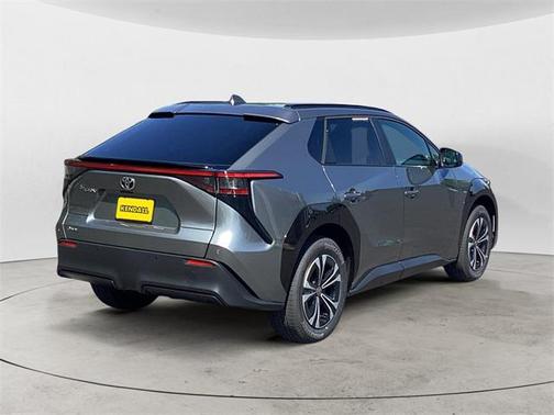 2025 Toyota bZ4X XLE