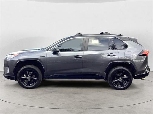 2021 Toyota RAV4 Hybrid SE