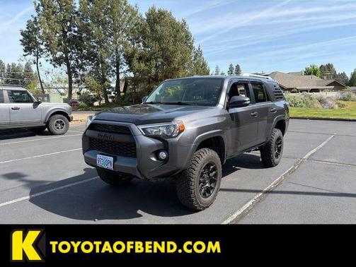 Magnetic Gray Metallic 2018 Toyota 4Runner SR5 Premium