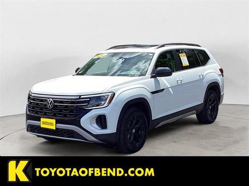2024 Volkswagen Atlas 2.0T SE w/Technology 4MOTION