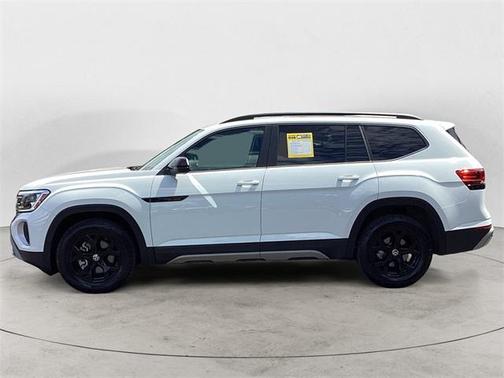 2024 Volkswagen Atlas 2.0T SE w/Technology 4MOTION