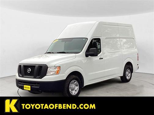 2013 Nissan NV Cargo NV2500 HD S V6