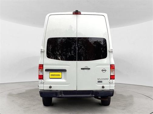 2013 Nissan NV Cargo NV2500 HD S V6