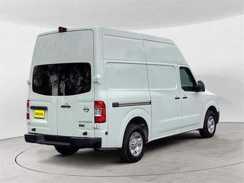 2013 Nissan NV Cargo NV2500 HD S V6