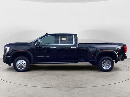Onyx Black 2024 GMC Sierra 3500 Denali