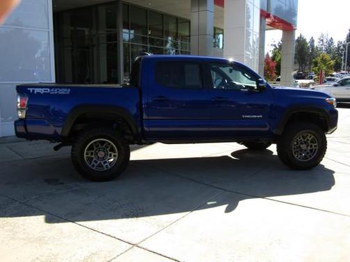 2022 Toyota Tacoma TRD Off Road