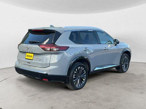 Boulder Gray Pearl 2024 Nissan Rogue Platinum