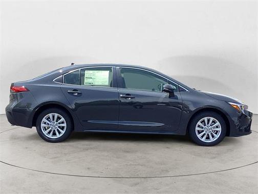 2025 Toyota Corolla Hybrid XLE