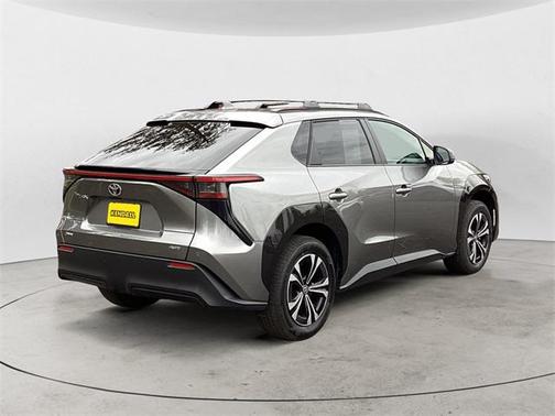 2025 Toyota bZ4X XLE
