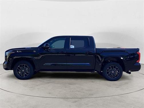 2025 Toyota Tundra Hybrid Platinum