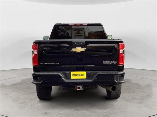 2022 Chevrolet Silverado 2500 High Country