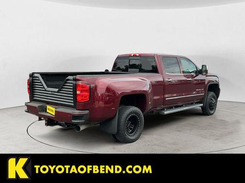 2016 GMC Sierra 3500 Denali