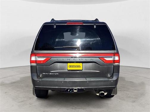 2017 Lincoln Navigator Select