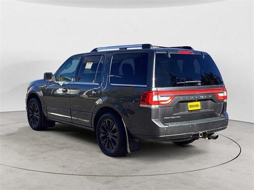 2017 Lincoln Navigator Select