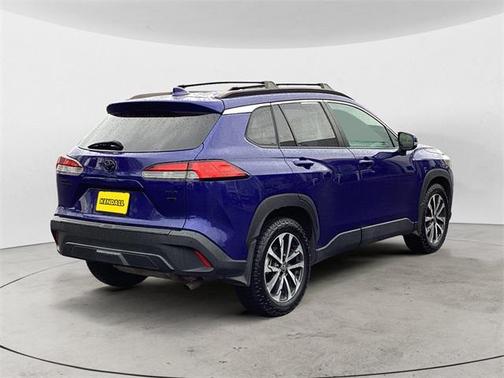 2022 Toyota Corolla Cross XLE