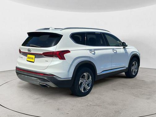 Quartz White 2022 Hyundai SANTA FE SEL 2.4