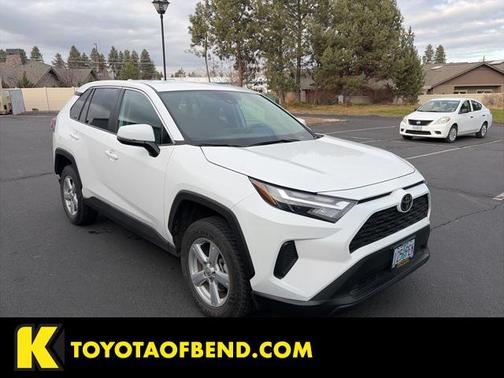 2023 Toyota RAV4 LE