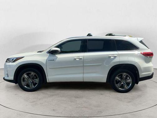 Blizzard Pearl 2018 Toyota Highlander Hybrid Platinum