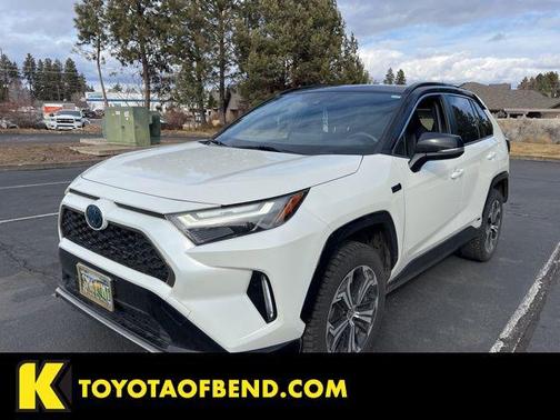 Blizzard Pearl/Midnight Black Metallic 2022 Toyota RAV4 Prime XSE