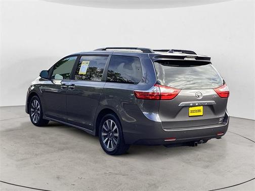 2019 Toyota Sienna Limited