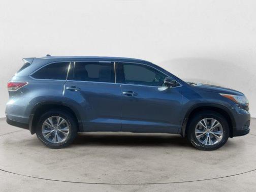 Shoreline Mist 2015 Toyota Highlander XLE