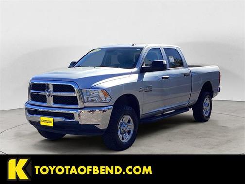 2017 RAM 2500 Tradesman Crew Cab 4x4 6'4' Box