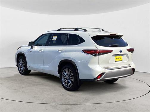 2020 Toyota Highlander Hybrid Platinum