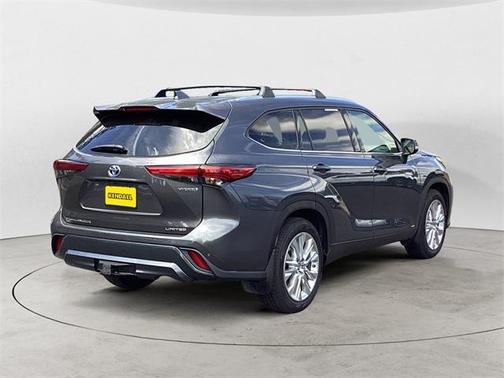 2021 Toyota Highlander Hybrid Limited
