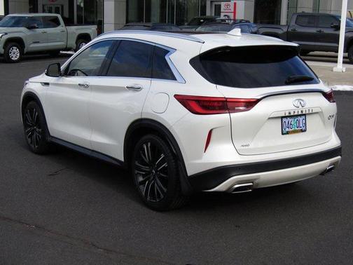 2021 INFINITI QX50 LUXE AWD