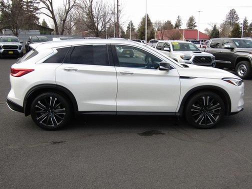 2021 INFINITI QX50 LUXE AWD