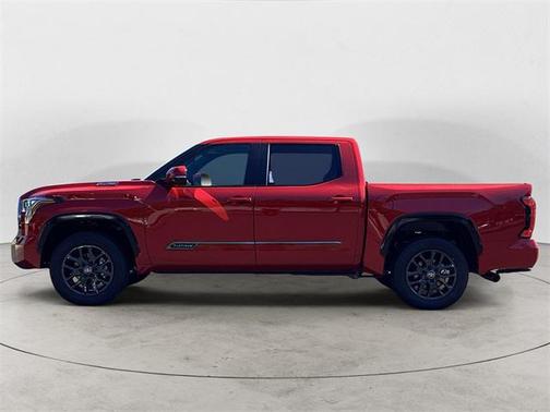 2025 Toyota Tundra Hybrid Platinum