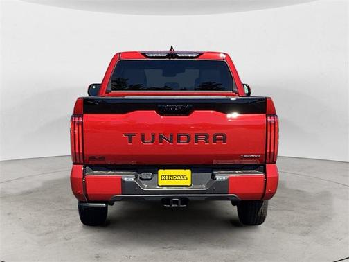 2025 Toyota Tundra Hybrid Platinum