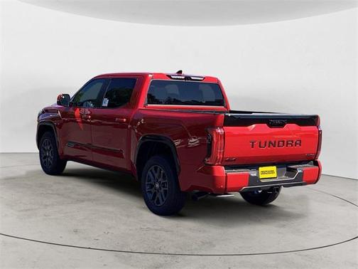 2025 Toyota Tundra Hybrid Platinum