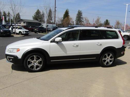 2015 Volvo XC70 T6 Premier Plus
