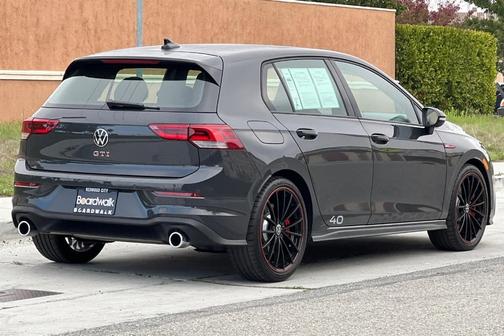2023 Volkswagen Golf GTI 2.0T 40th Anniversary Edition