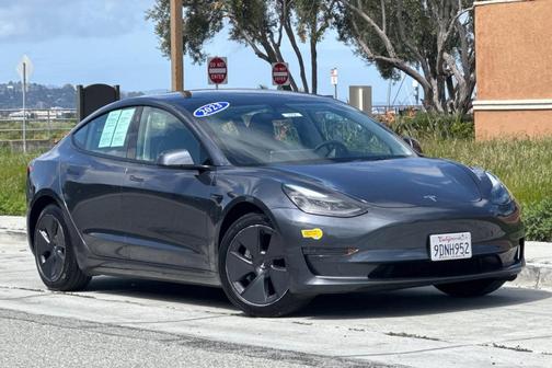 2023 Tesla Model 3 Base