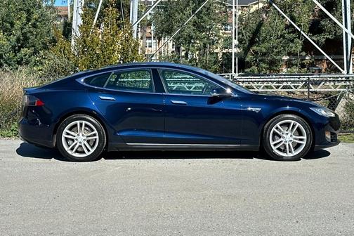2013 Tesla Model S Performance