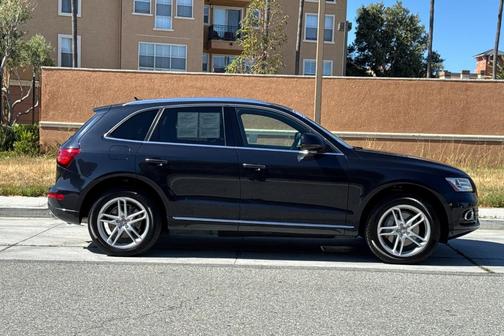 2015 Audi Q5 3.0T Prestige