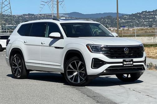 2025 Volkswagen Atlas 2.0T SEL Premium R-Line