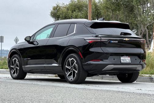 Black 2024 Chevrolet Equinox EV LT