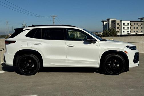 Opal White Pearl 2026 Volkswagen Tiguan 2.0T SE R-Line Black