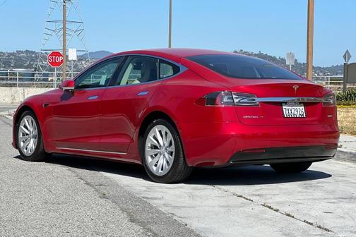 2017 Tesla Model S 100D