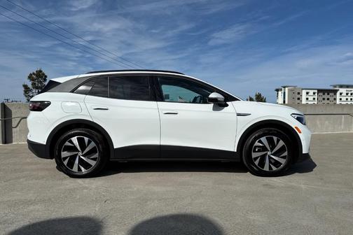 2025 Volkswagen ID.4 Pro