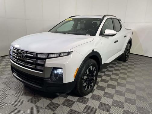 2025 Hyundai SANTA CRUZ SEL Activity