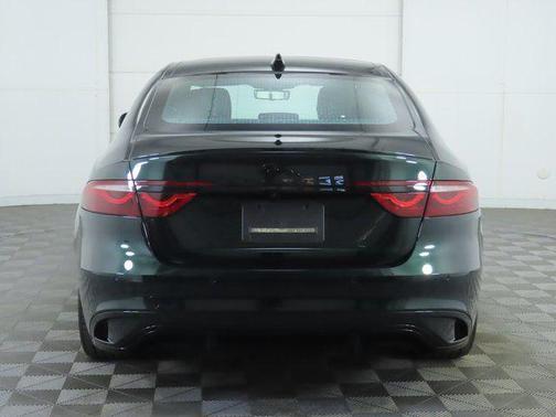 2024 Jaguar XF R-Dynamic SE P250 AWD Automatic