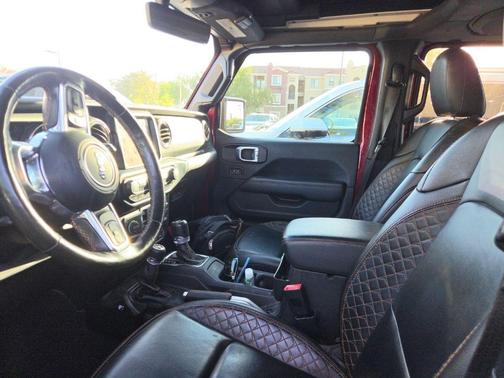 Snazzberry Pearlcoat 2021 Jeep Wrangler Unlimited Sahara