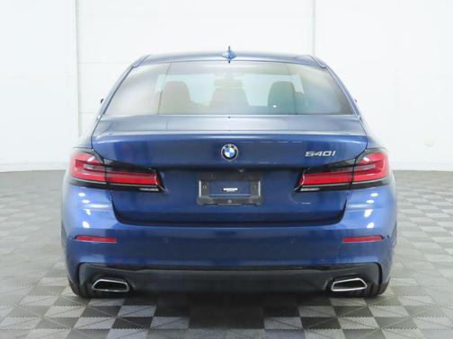 2023 BMW 540 i