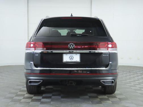 2026 Volkswagen Atlas 2.0T SE w/Technology 4MOTION